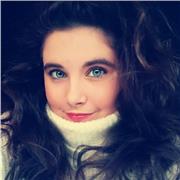 Je suis étudiante en BAC+2 en histoire à Paris I Panthéon Sorbonne. Obtention du baccalauréat mention TB. Mention B pour mon parcours universitaire